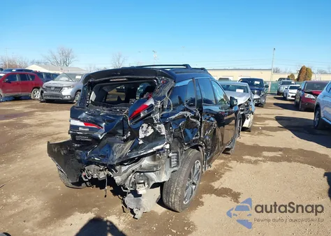 2024 Toyota Corolla Cross Xle from USA, damaged, VIN 7MUDAAAG6RV104752